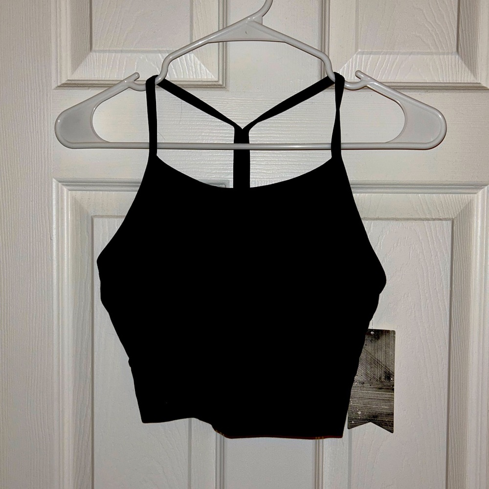 Stori Legend Cropped Shelf Tank